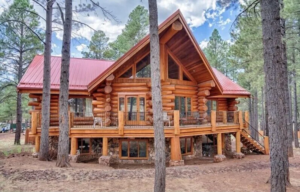 Custom Arizona Log Cabin in the Pines