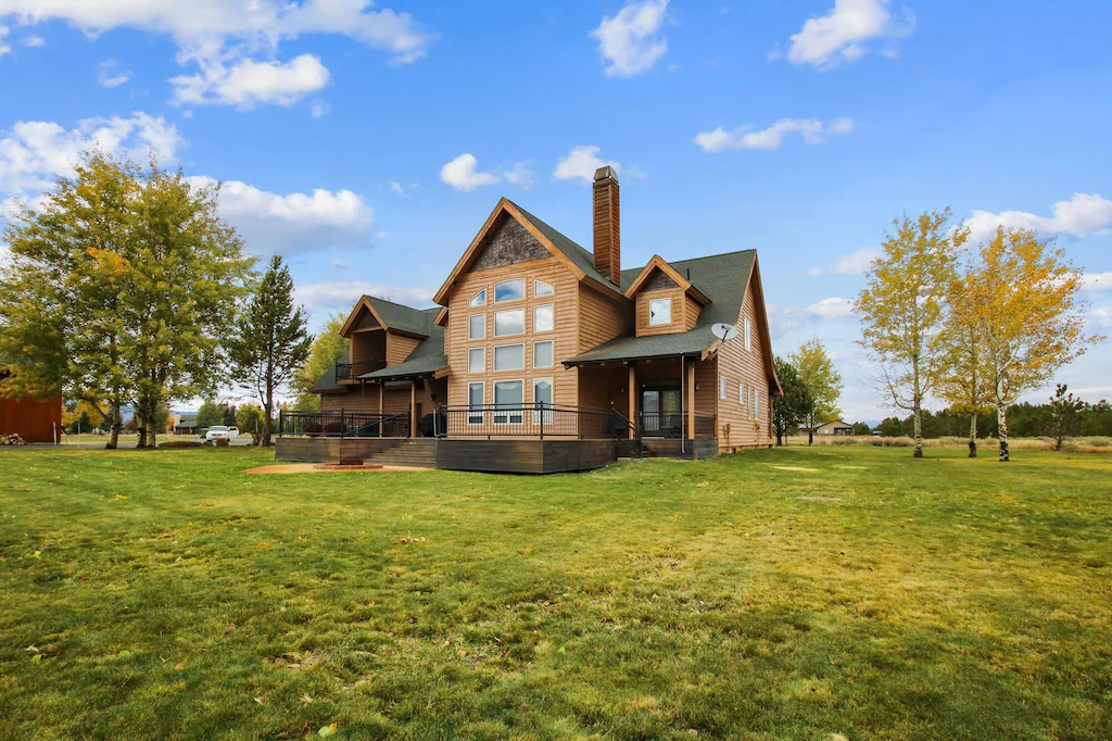 Donnelly Mountain Cabin