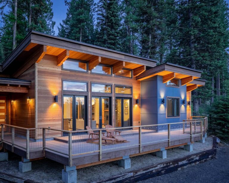 Top 15 Coolest Cabin Rentals in Idaho - Cabin Trippers