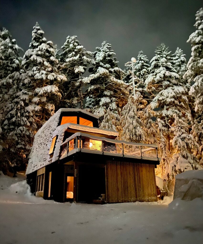 Top 15 Coolest Cabin Rentals in Alaska To Stay in 2023 Cabin Trippers