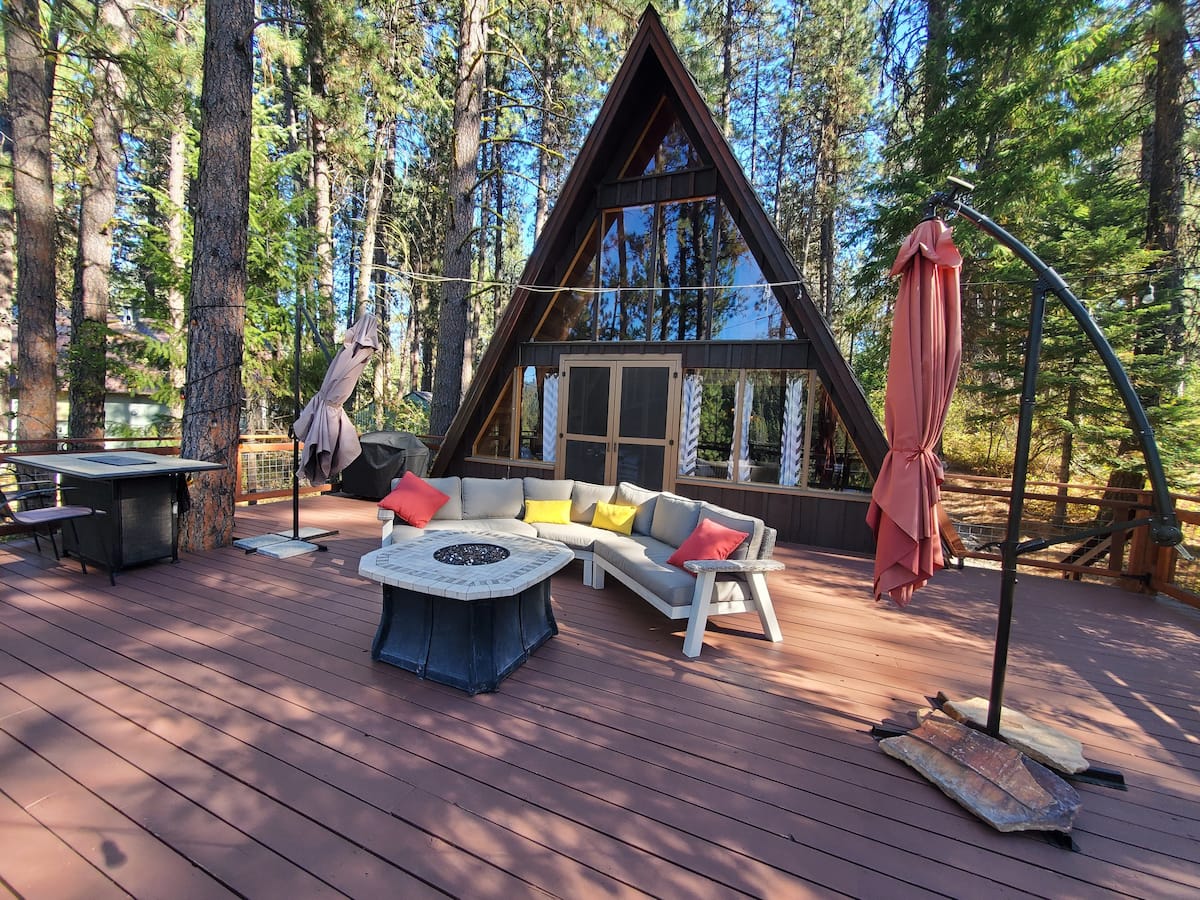 Stuga A-Frame Cabin Rental in Idaho