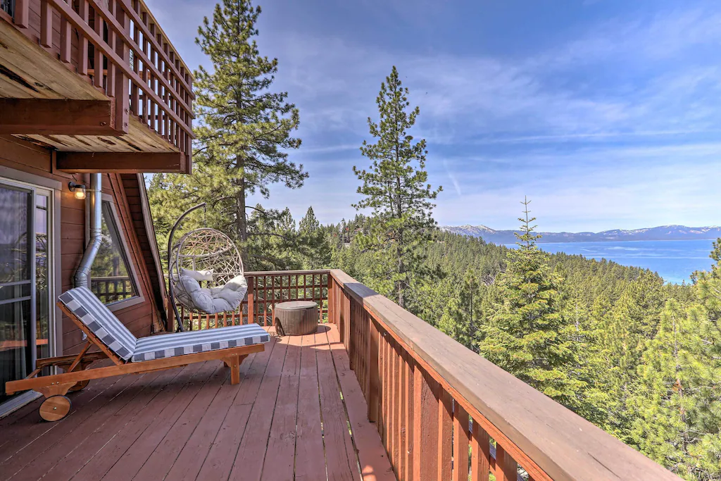 Stunning Lake Tahoe Cabin in Nevada