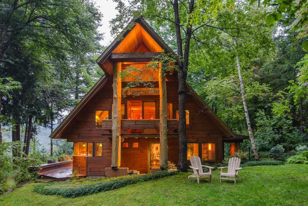 9 Coolest Cabin Rentals in Vermont For Your Bucket List - Cabin Trippers