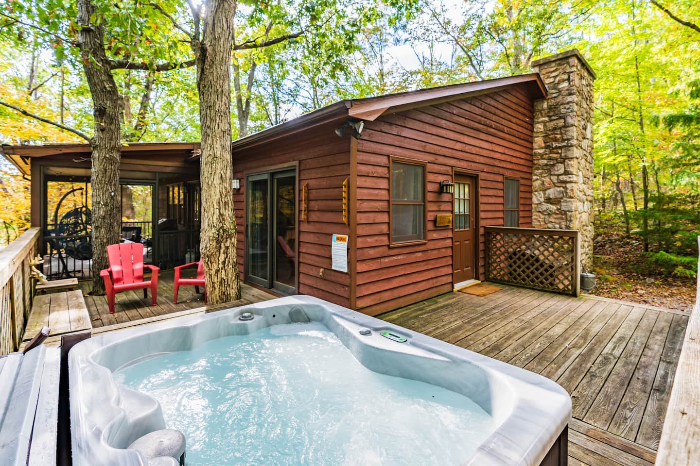 Cabin Rentals in Virginia with Hot Tub