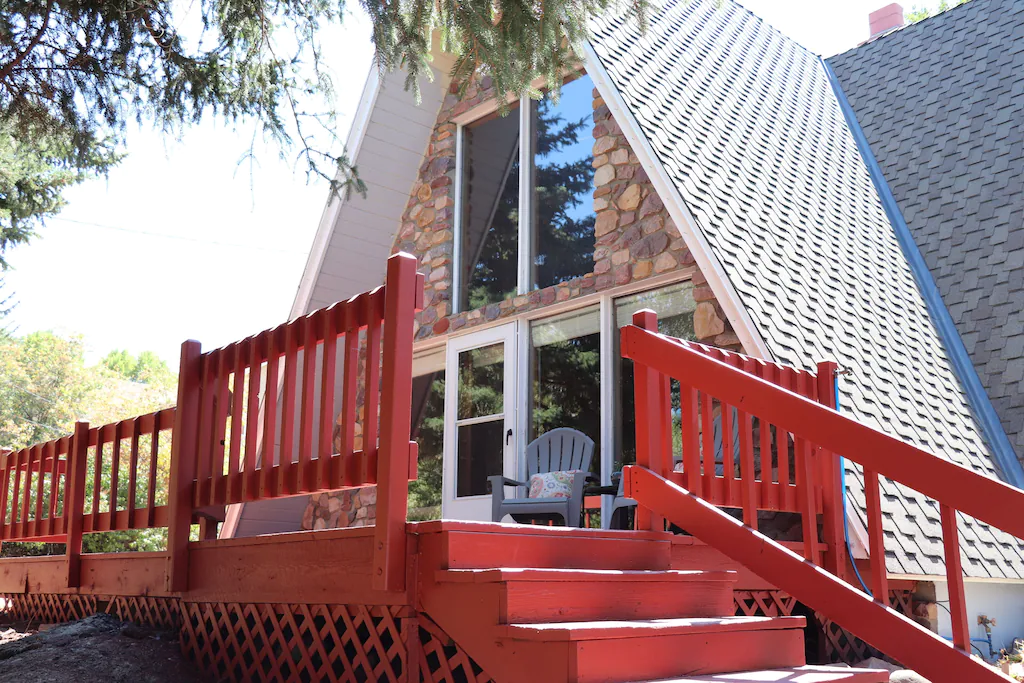 Cozy Mountain A-Frame Cabin Getaway