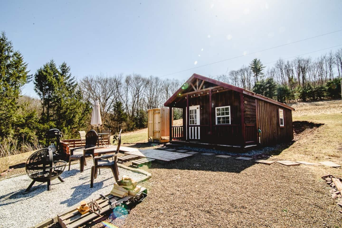 Deer Path Cabin - A Tiny Off Grid Cabin