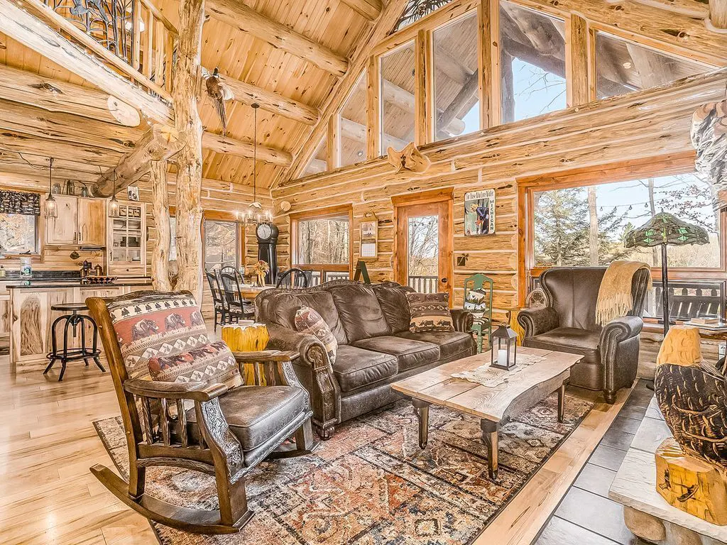 Delightful Riverfront Cabin with Fireplace & Hot Tub