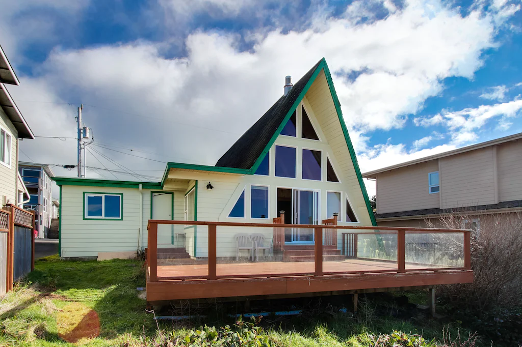 Dog-friendly A-Frame Rental Oregon