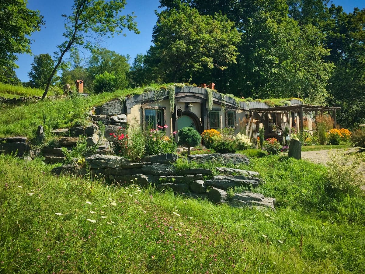 Hobbit House Cabin Airbnb in Vermont