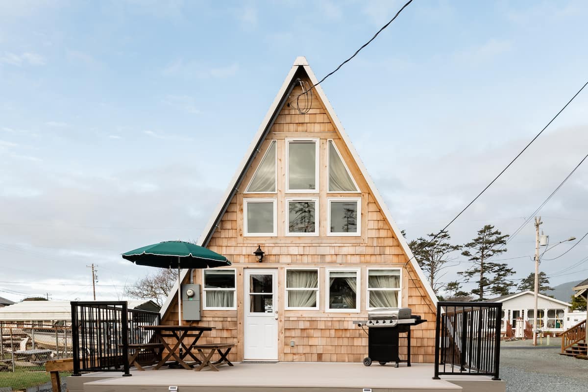 Renovated A-Frame Cabin on the Oregon Coast