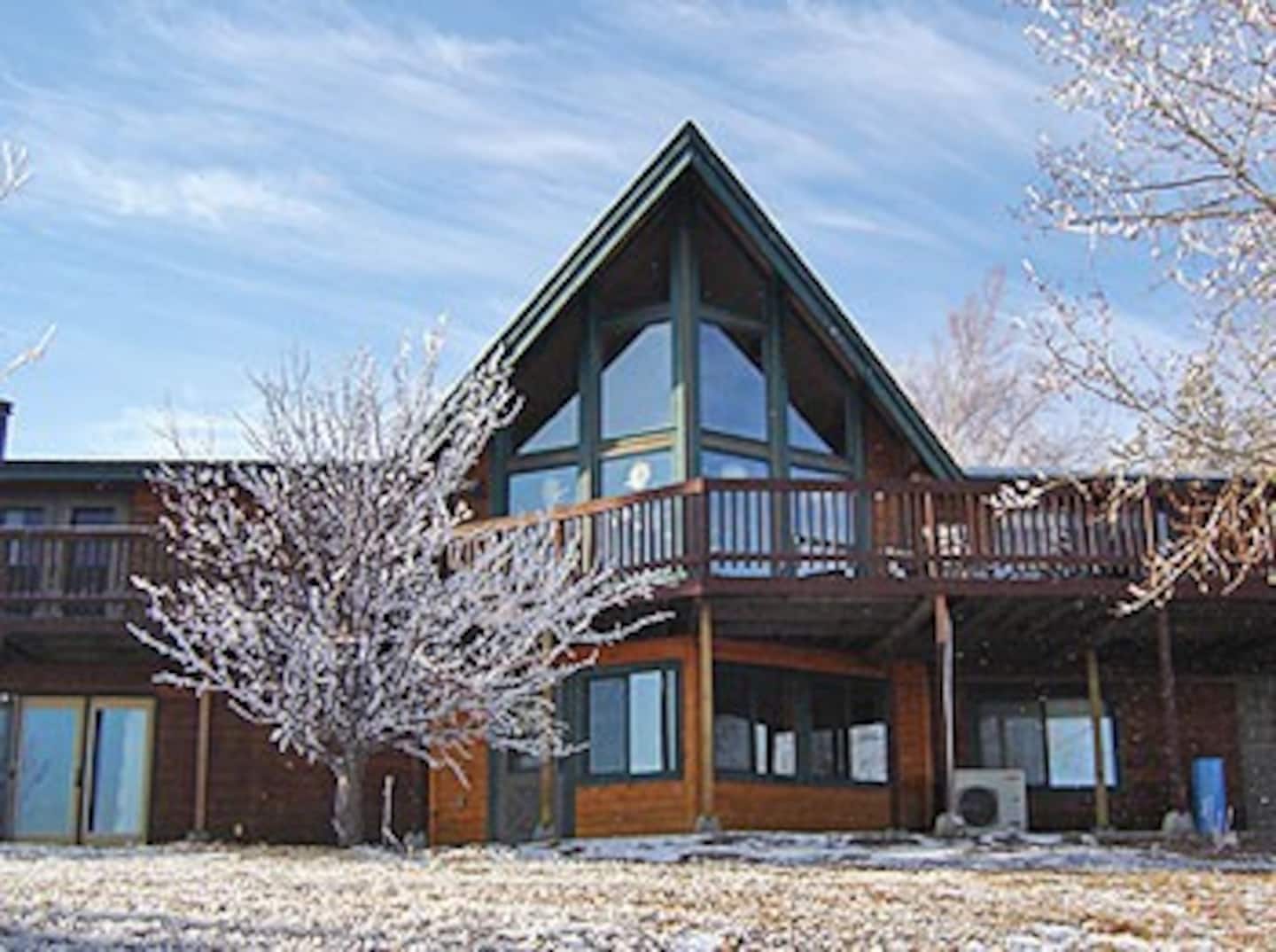 The Lodge Cabin Rental in North Dakota