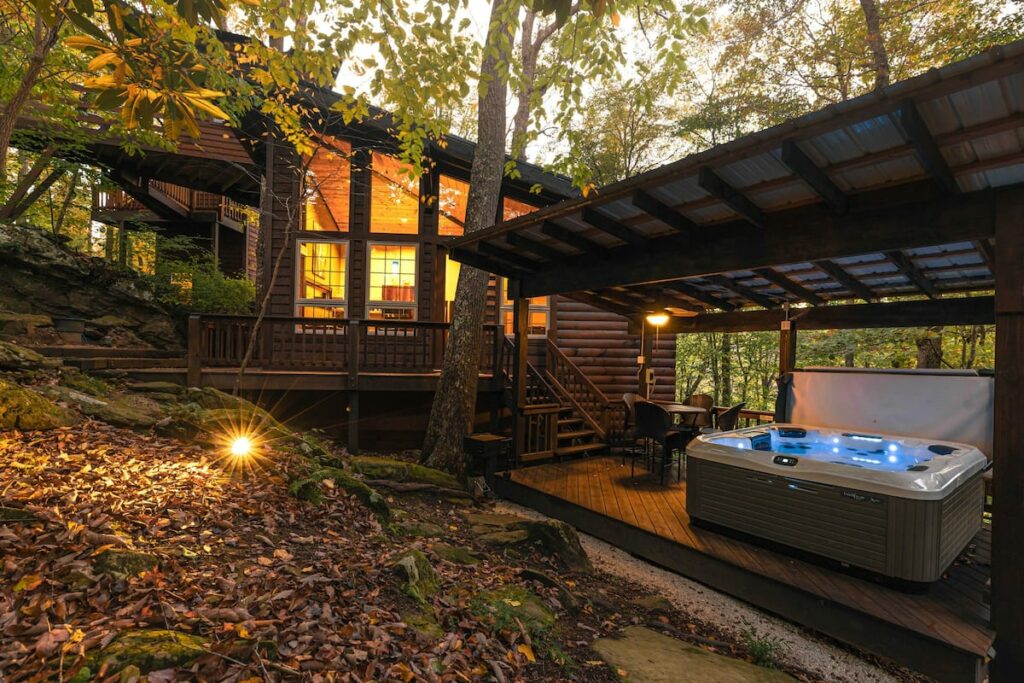 Best Kentucky Cabins with Hot Tub