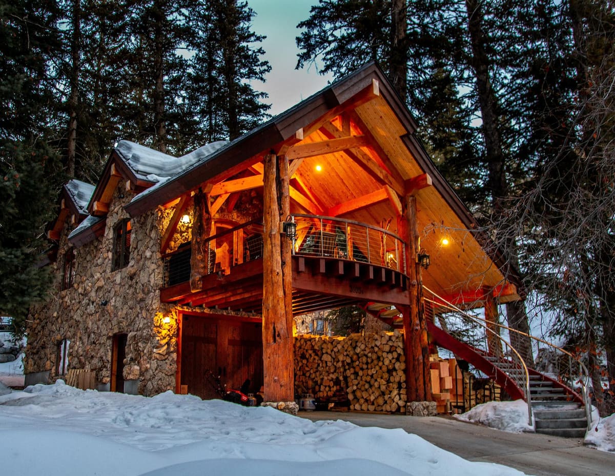 Carriage House Cabin Rental in Utah