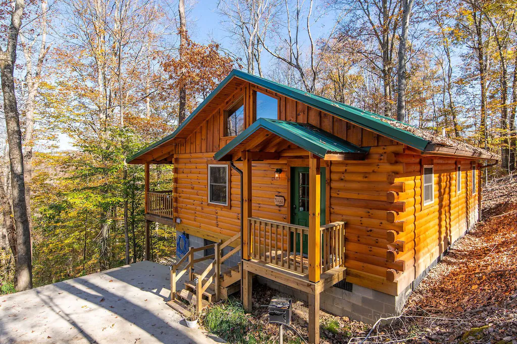 Cozy Canopy Cabin Rental Kentucky