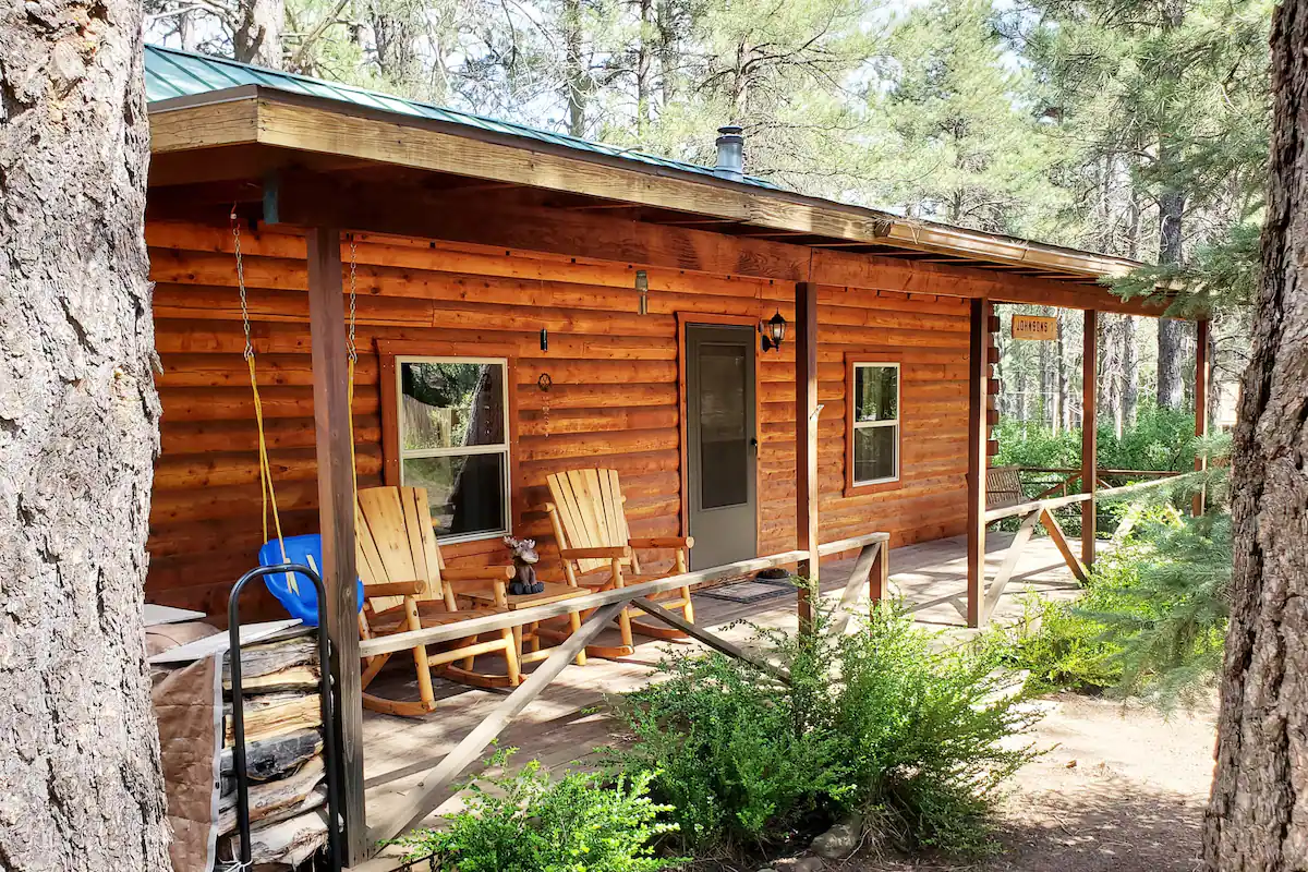 Lazy Bear Romantic Cabins in Arizona with Hot Tubs