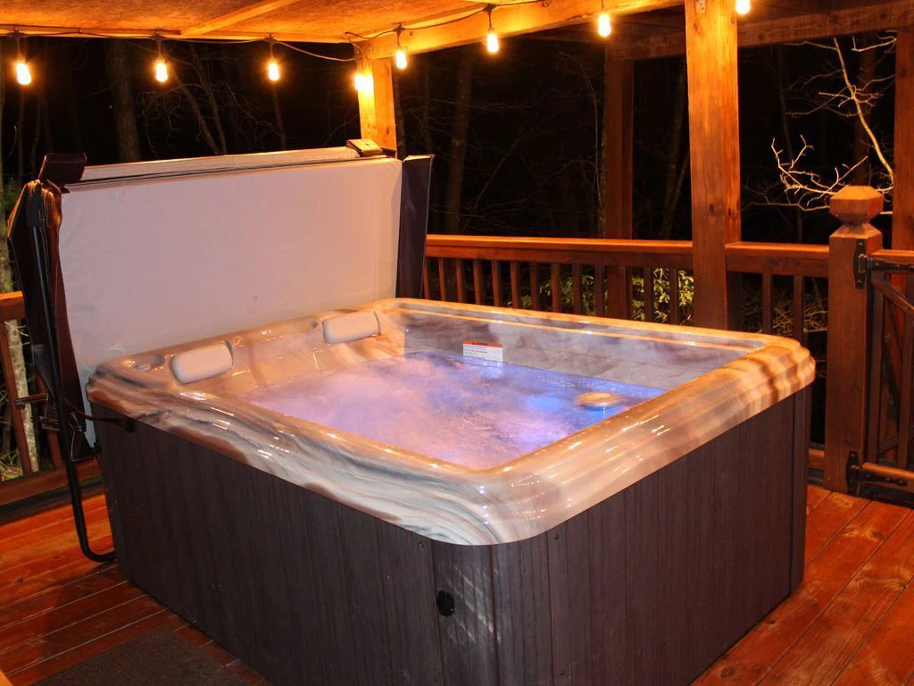 Mountain Heaven Cabin Rental Hot Tub