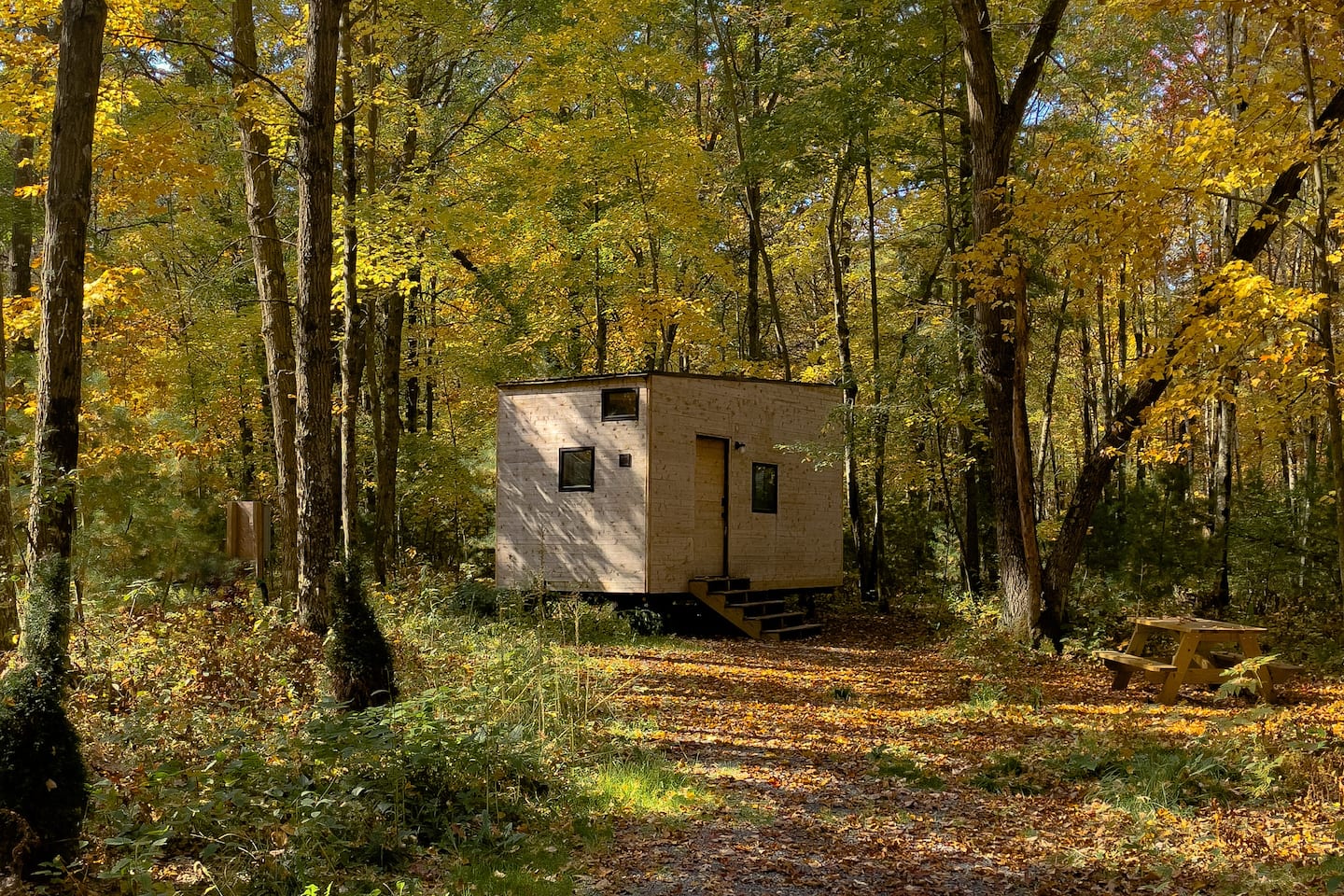 Off Grid Tiny Home Glamping Cabin in Wisconsin