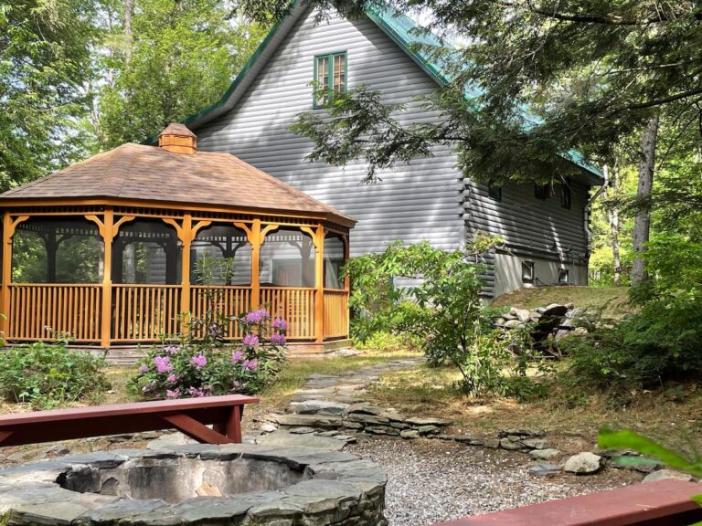 Top 12 Romantic Cabins in Maine with Hot Tubs Cabin Trippers