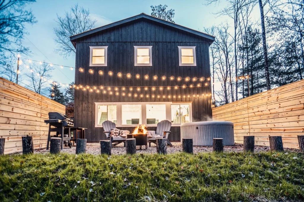 Romantic hot tub cabin new hampshire