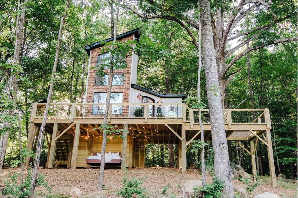 The Carolina Treehouse Secluded Cabins North Carolina