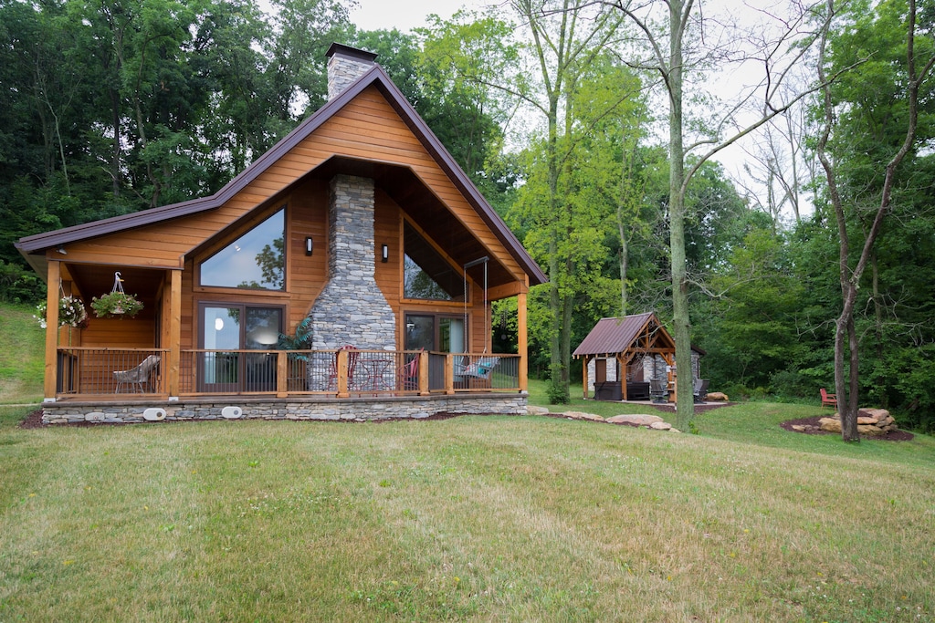The Oasis Retreat Secluded Cabin Ohio