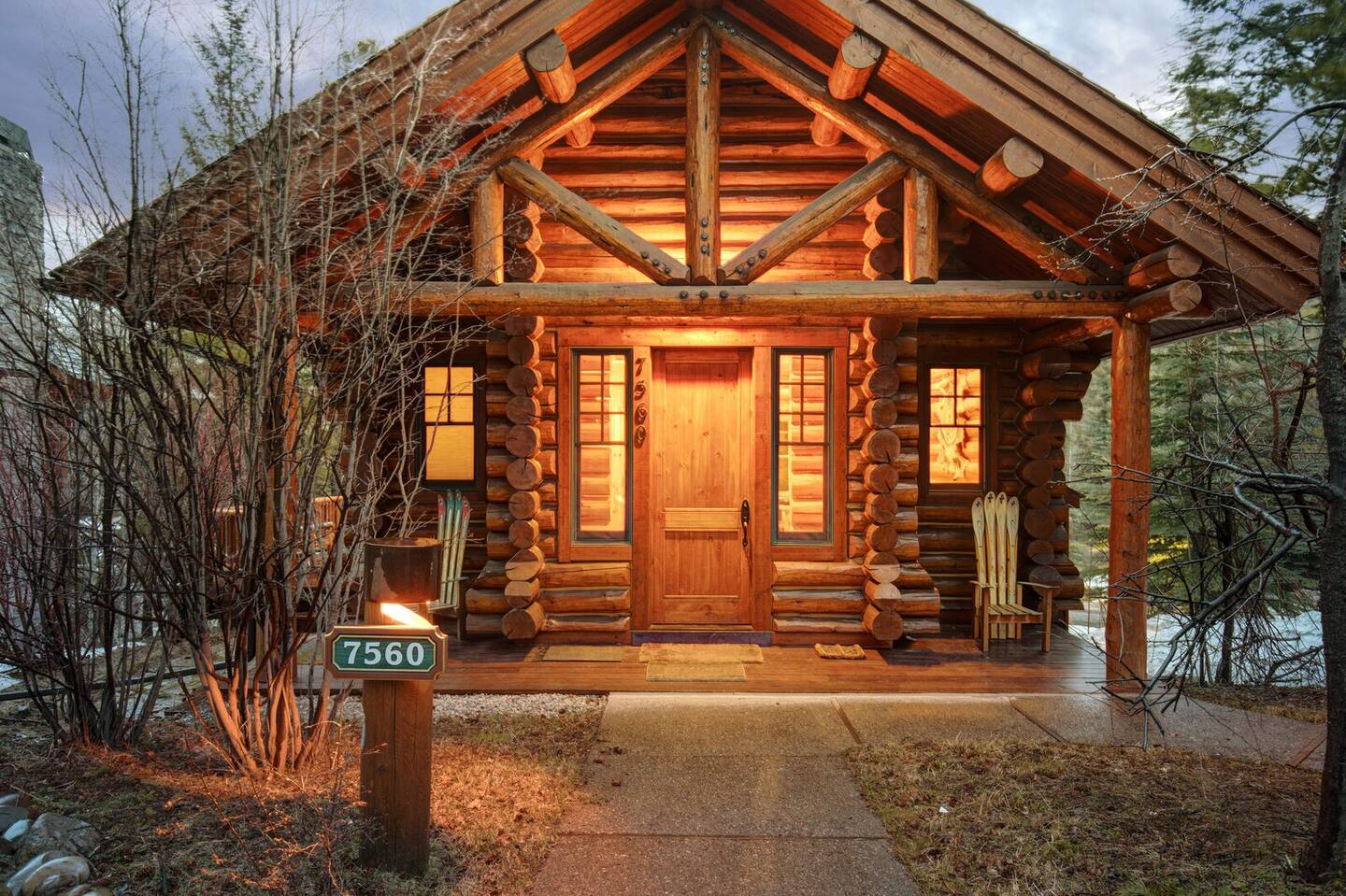 TOP 12 Romantic Cabins in Wyoming With Hot Tubs Cabin Trippers