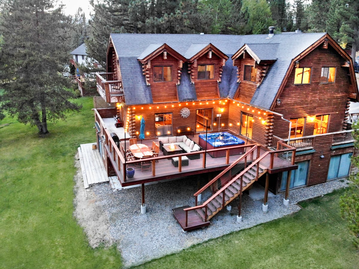 Massive & Luxurious Log Cabin