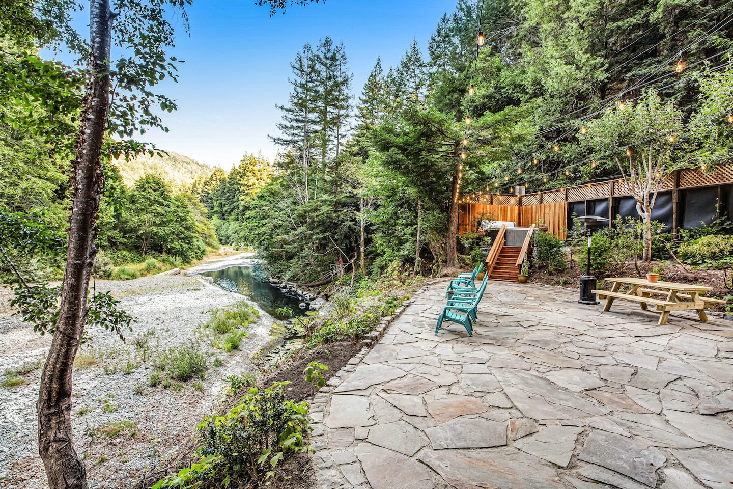 Secluded Creekside Cabin with Hot Tub