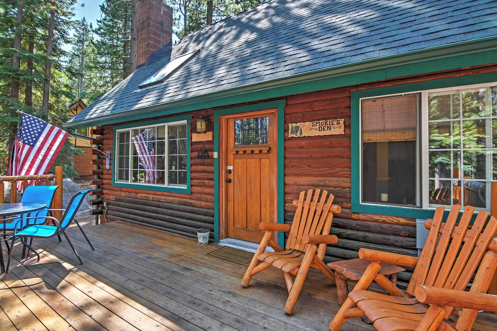 Smokey's Den — South Lake Tahoe Cabin Getaway