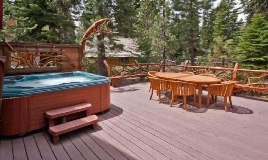 Romantic Hot Tub Cabin Lake Tahoe