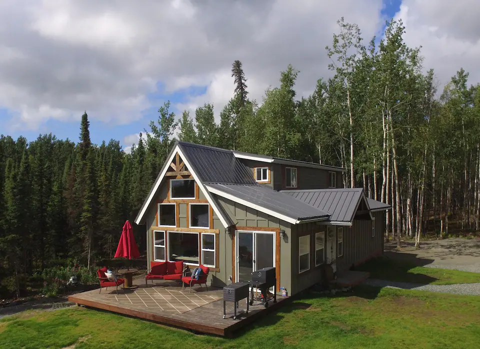 Secluded Cabin Rental in Alaska