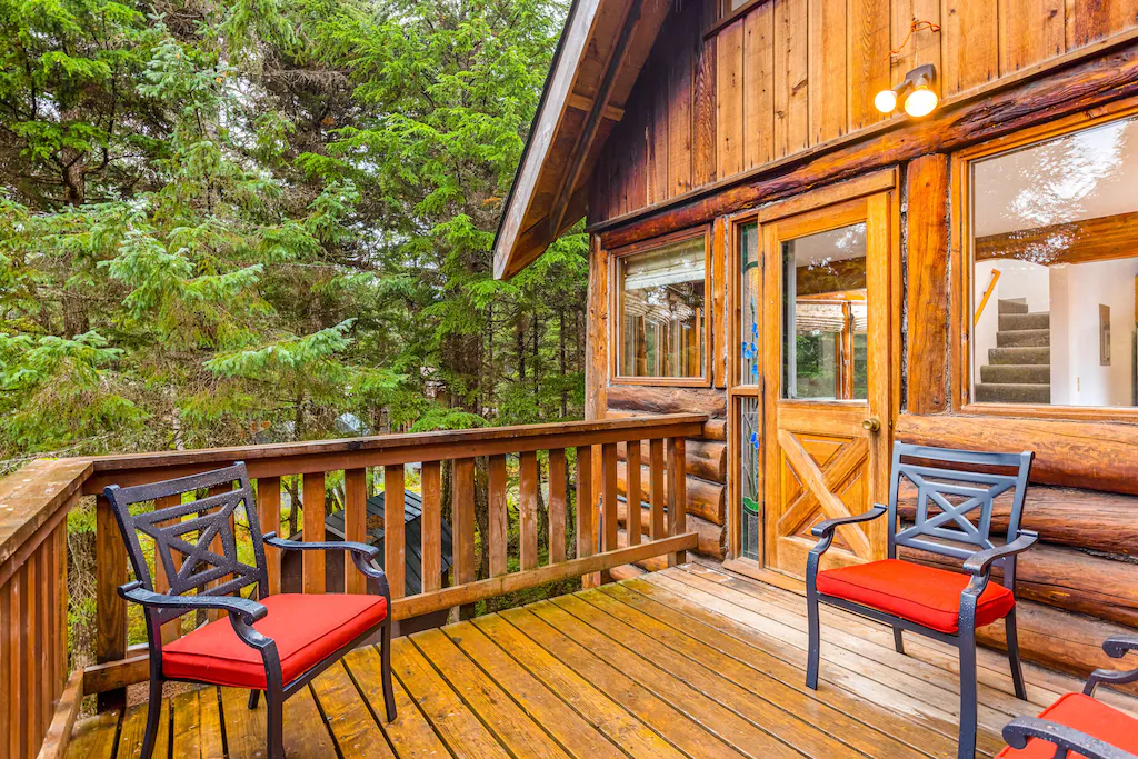 Secluded Cabin Rental in Alaska