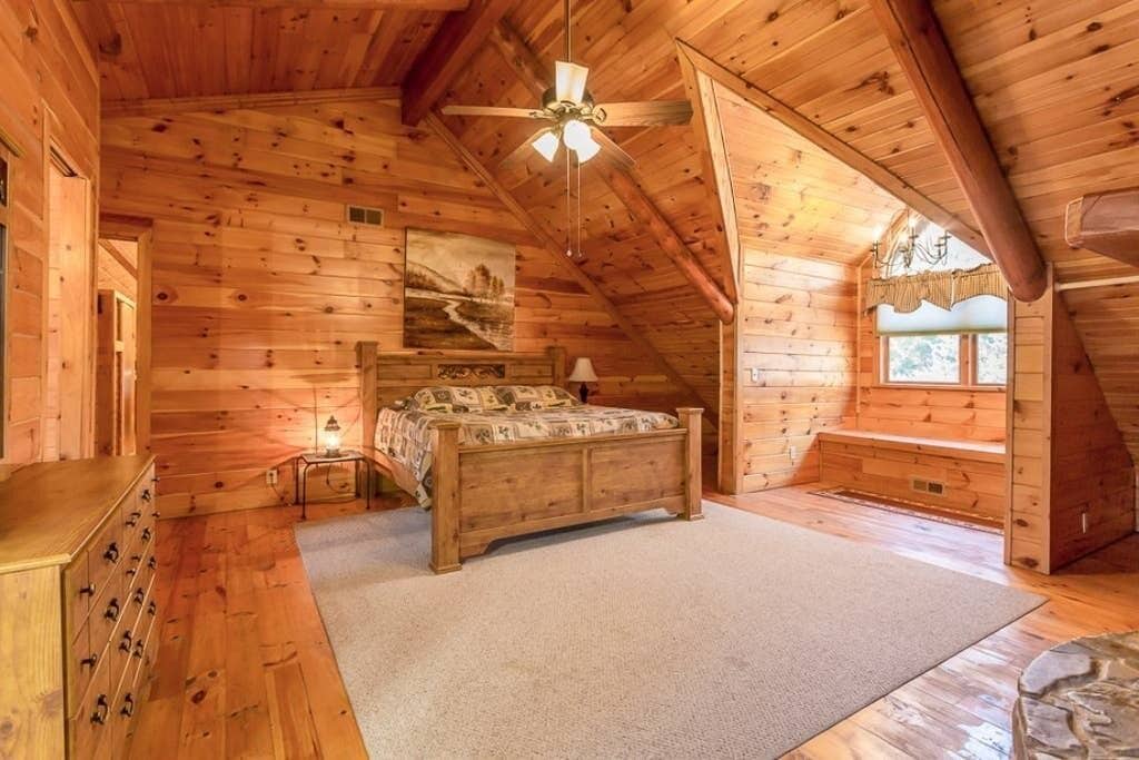 Virginia Romantic Cabin