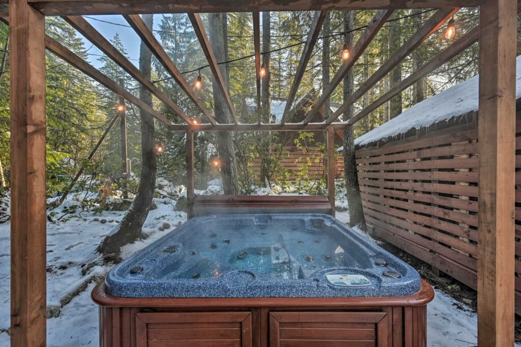 Wooden Cabin Hot Tub