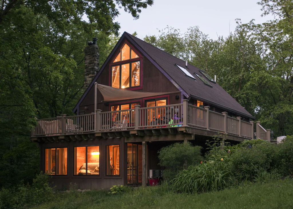 3-Bedroom Cabin in Lake MacBride State Park