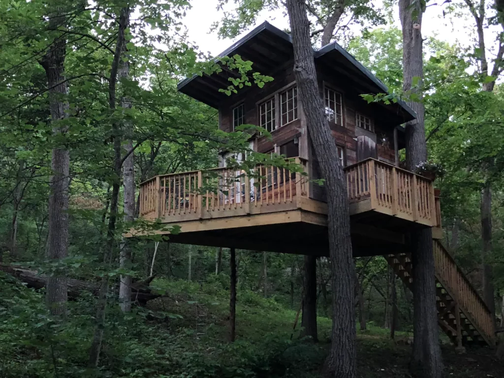 Magical Treehouse Cabin Nestled Among Oak Trees