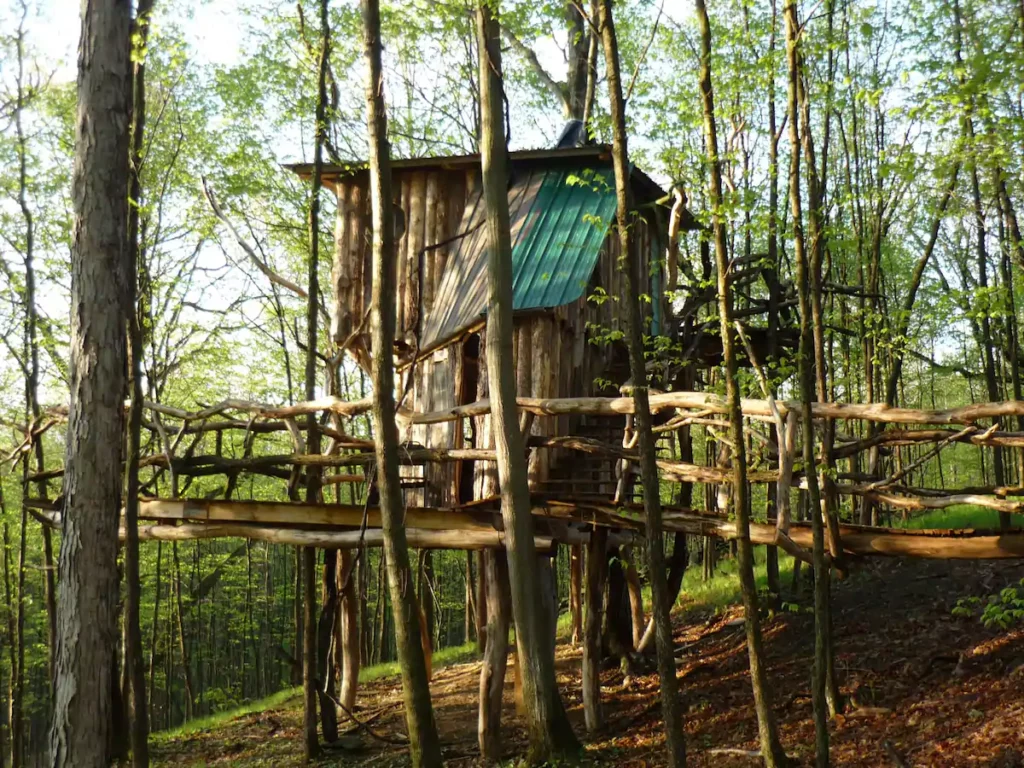 The Hermit Thrush Treehouse Vermont Airbnb