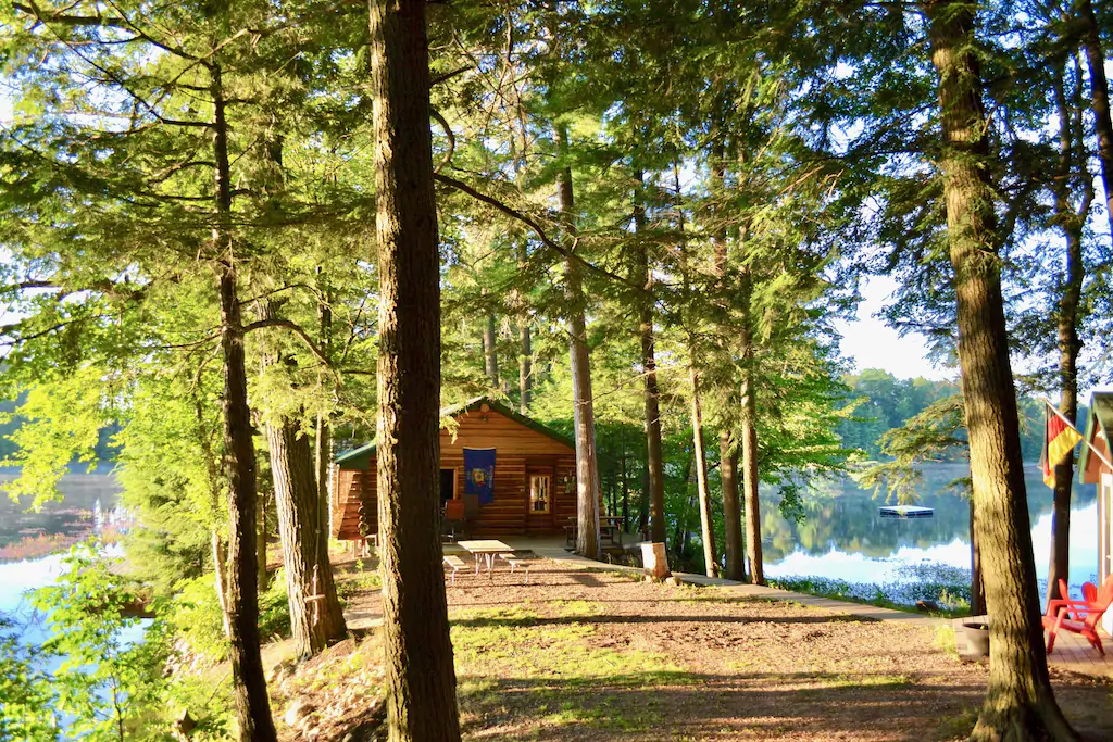 Secluded Lake Tree Cabin
