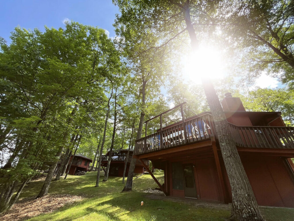 TOP 12 Treehouse Rentals in Wisconsin To Stay in 2023 Cabin Trippers