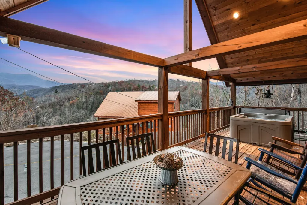 Family-Friendly Cabin with Private Hot Tub