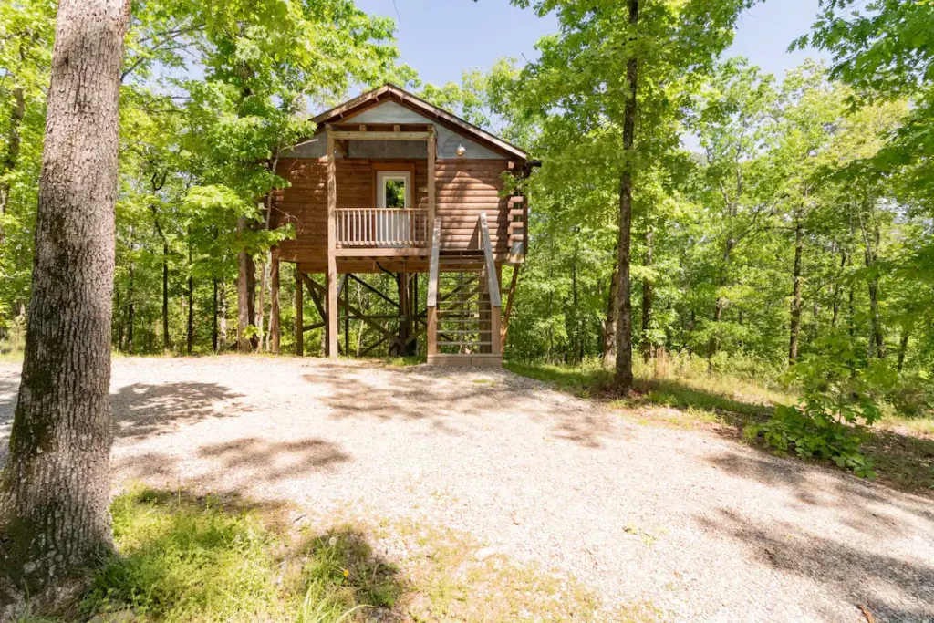 Mountain Air Treehouse Cabin Rental