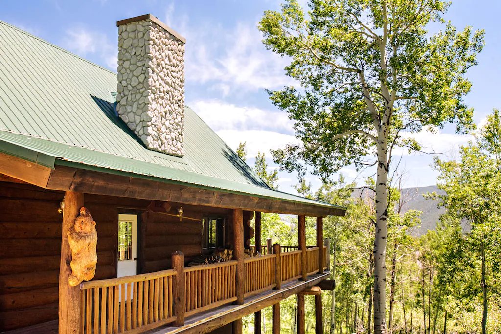 Remote & Romantic Cabin with Mountain Views Aspen 