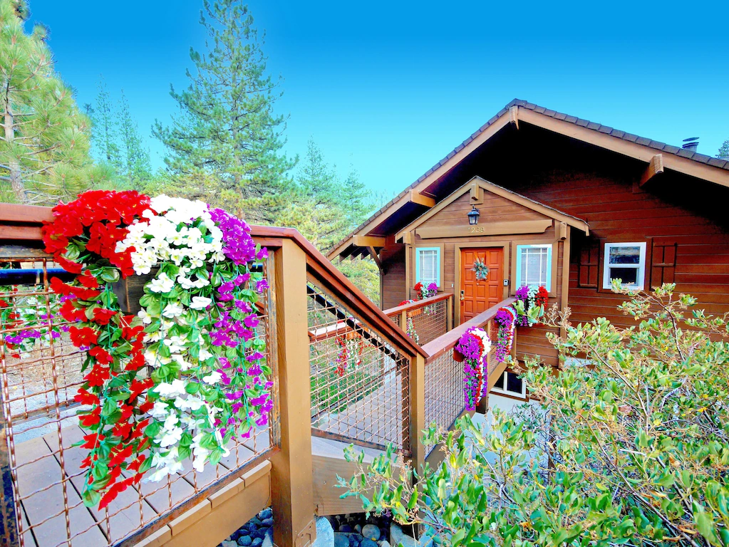 Romantic Cabins in Nevada