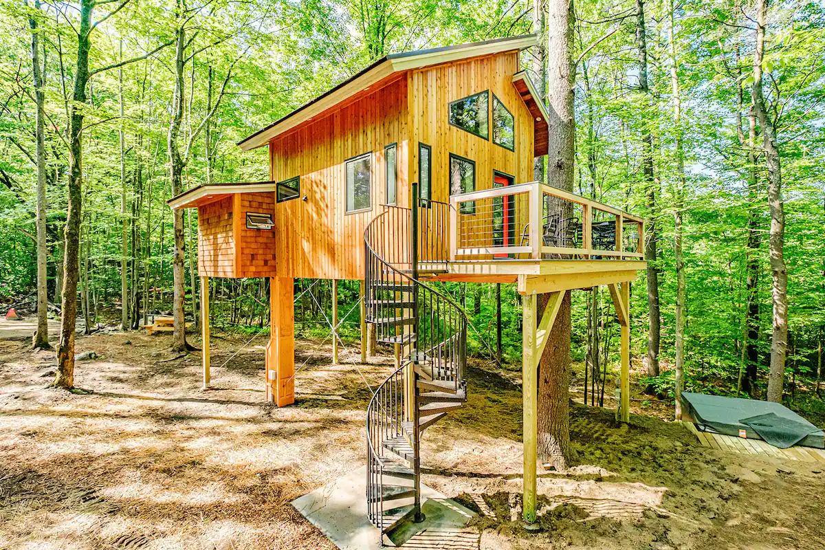 The Canopy TreeHouse